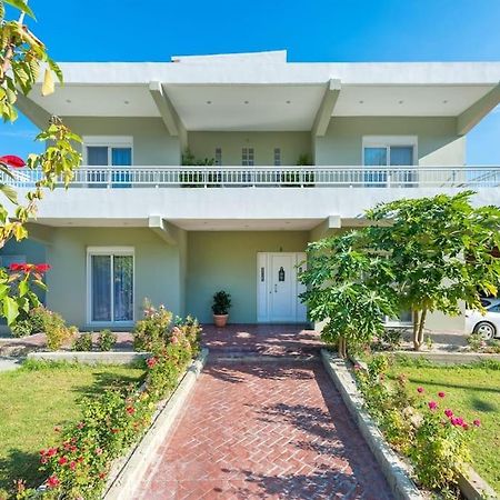 Greek Style Ground Floor Apartment & Pool Іялісос Екстер'єр фото