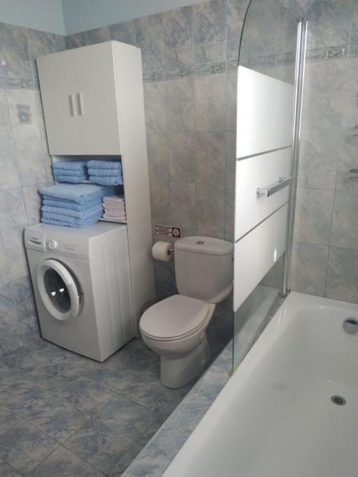 Greek Style Ground Floor Apartment & Pool Іялісос Екстер'єр фото