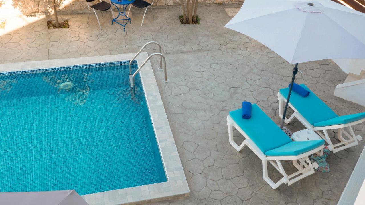 Greek Style Ground Floor Apartment & Pool Іялісос Екстер'єр фото