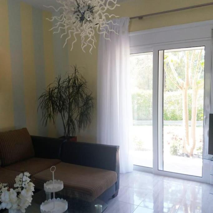 Greek Style Ground Floor Apartment & Pool Іялісос Екстер'єр фото